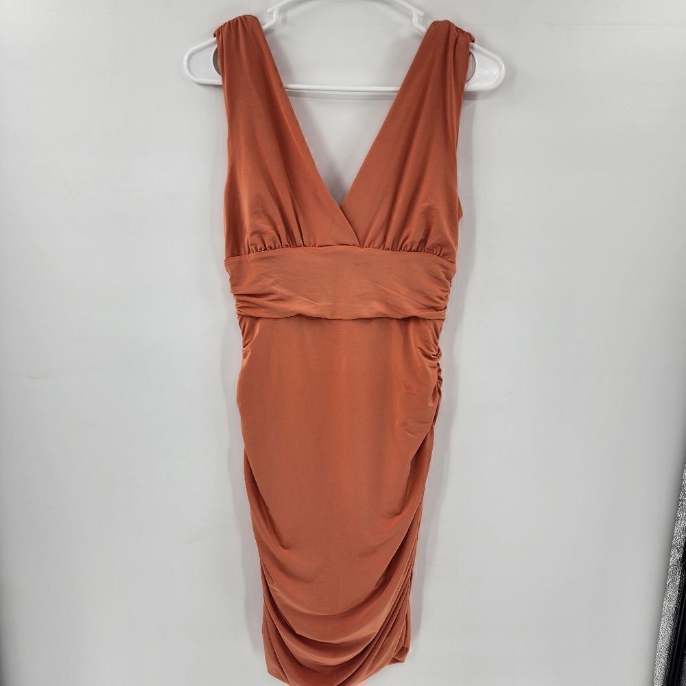 Forever 21 orange dress bodycon fitted flattering small medium silky cocktail